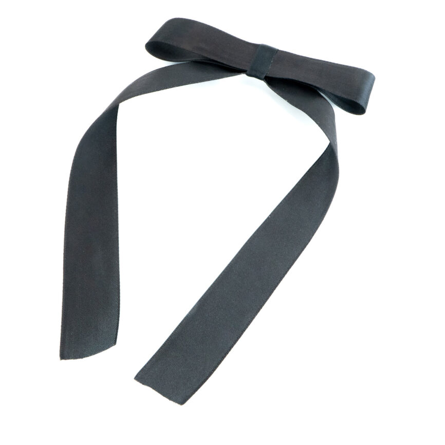 Chic Noir Ribbon